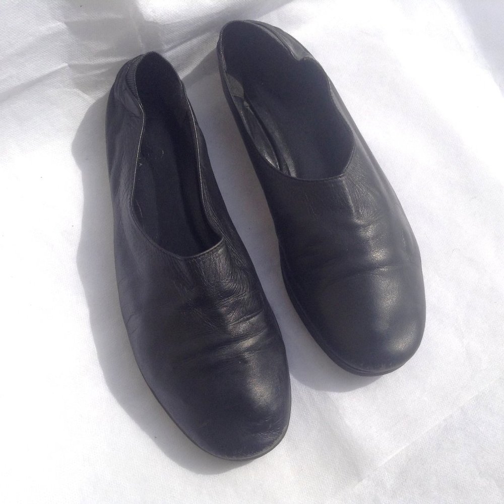 BCBGMaxAzria Vero Cudio Ballerina Flats